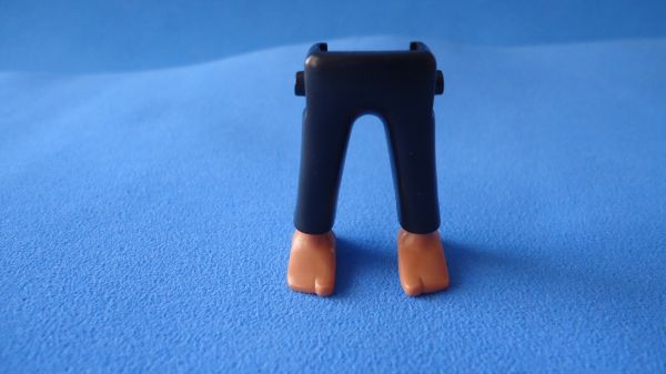Playmobil Pernas Preta DE