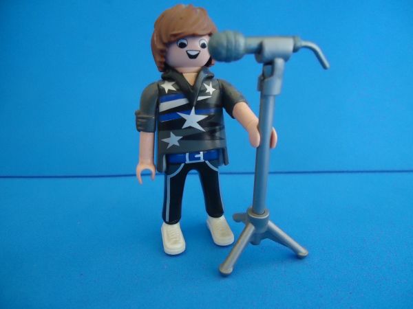 Playmobil Cantor Adolescente Cód. 5243