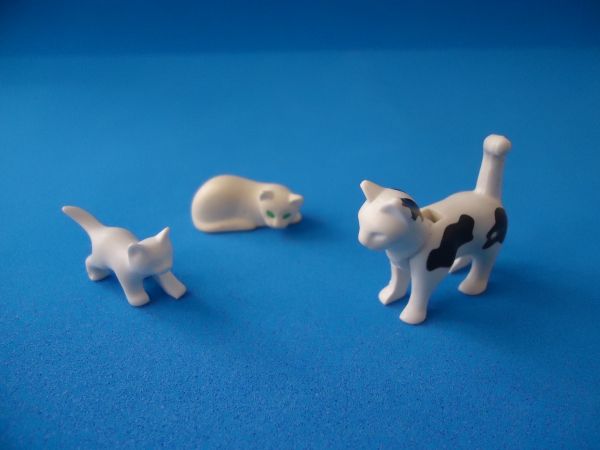 Playmobil Casal de Gatos e Filhote