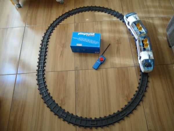 Playmobil Trem de Passageiros Cód. 4016